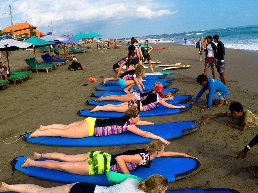 surfen retreat batu bolong, canggu, bali