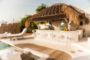 Home-pool-bar, gravity hotel bali, uluwatu, padang padang